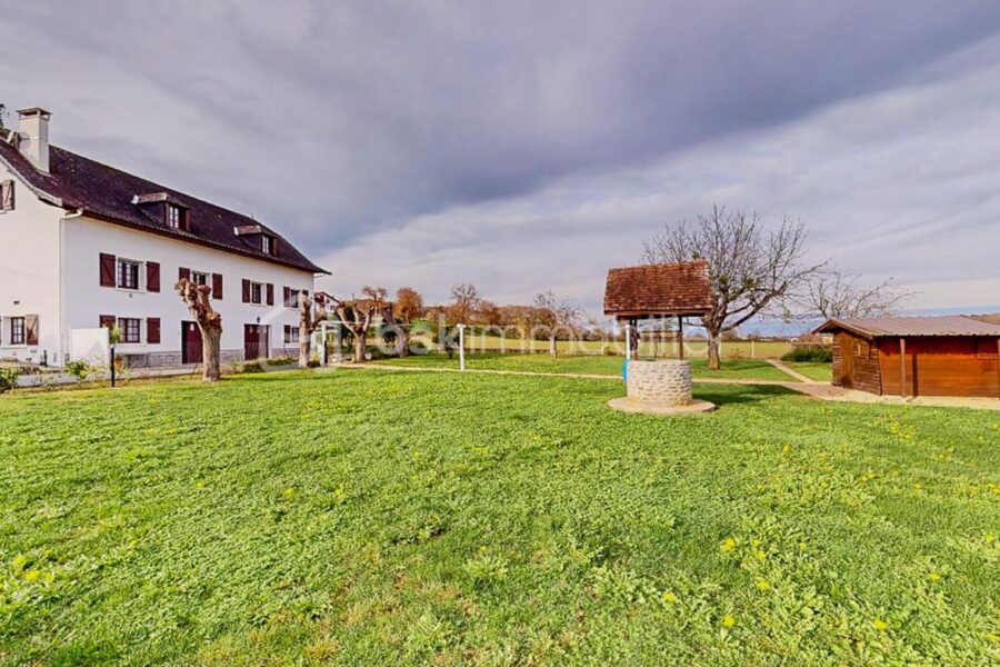 Maison à vendre à Mauleon licharre