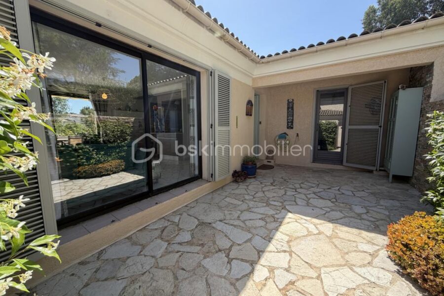 Maison à vendre à Villeneuve loubet