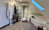 Magnifique maison familiale contemporaine en lisière de la Forêt des Bertranges avec double carport et garage – 7 pièces – 5 chambres – 180 m²