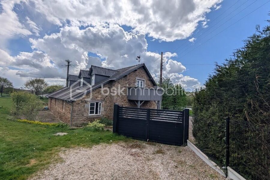 Maison à vendre à Saint mars sur la futaie