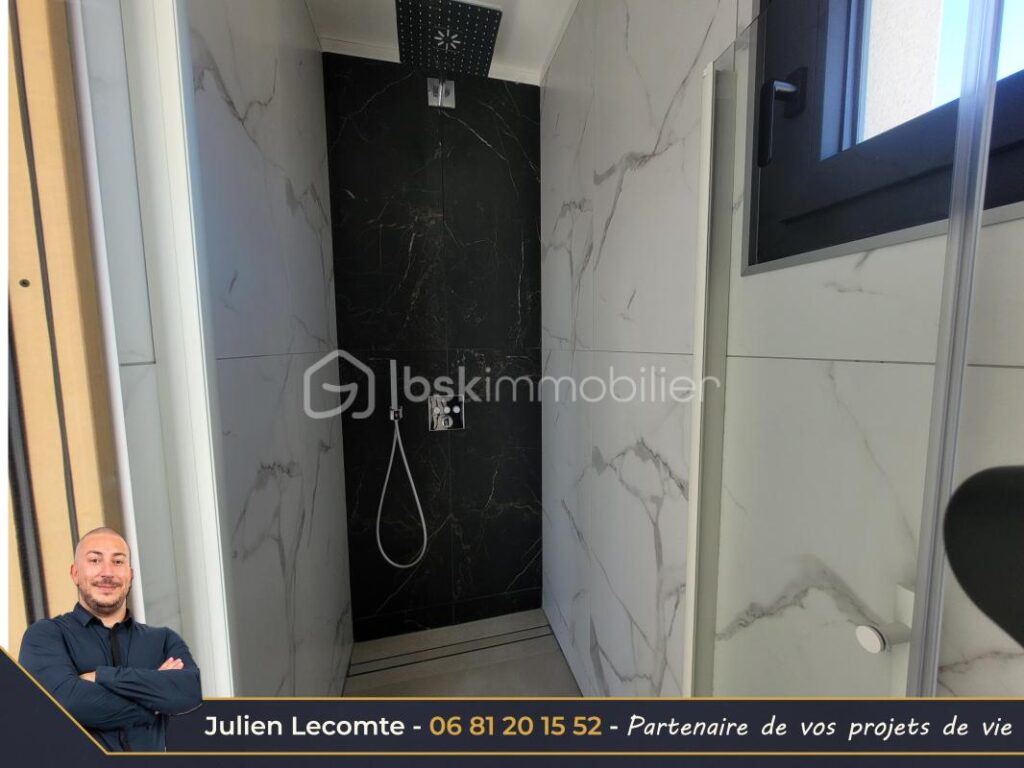 Villa moderne évolutive avec vue panoramique – 5 pièces – 3 chambres – 138 m²