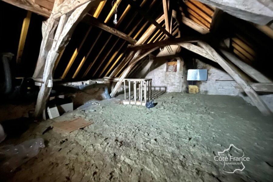 Maison à vendre à Molesmes