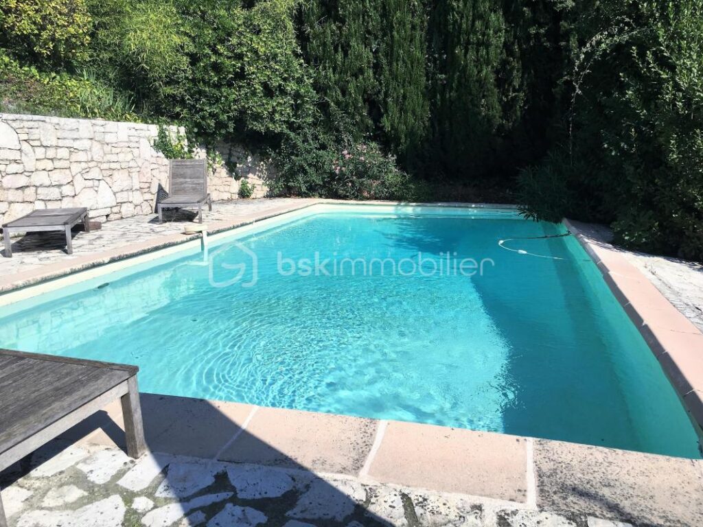 Villa 7 pièces La Colle-sur-Loup – Vue Saint-Paul-de-Vence – Maison d&rsquo;ami indépendante – 7 pièces – 5 chambres – 225 m²