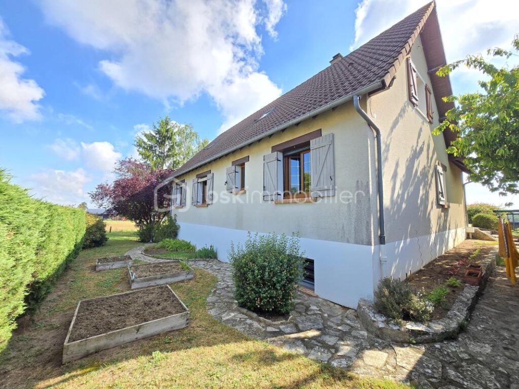 Magnifique Pavillon sur sous-sol de 177m² à Marzy – 5 pièces – 4 chambres – 177 m²