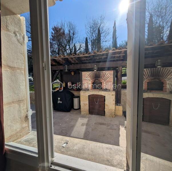 Maison à vendre à Villegouge