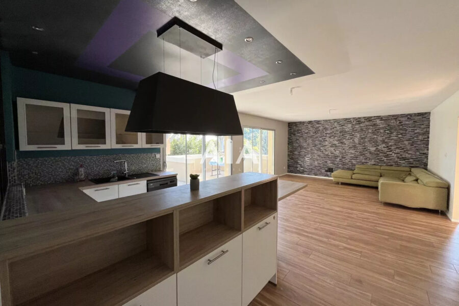 Maison à vendre à Montignac Charente
