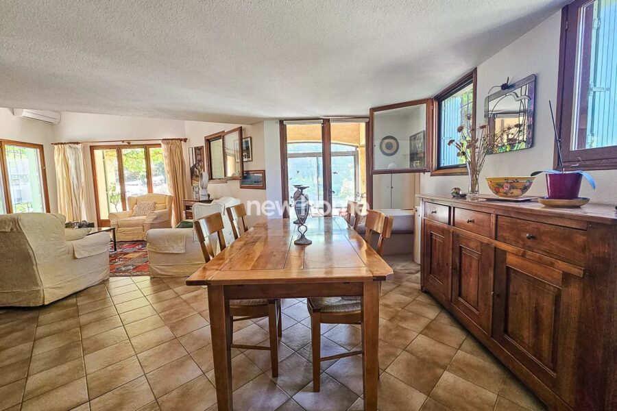 Maison à vendre à Tourtour