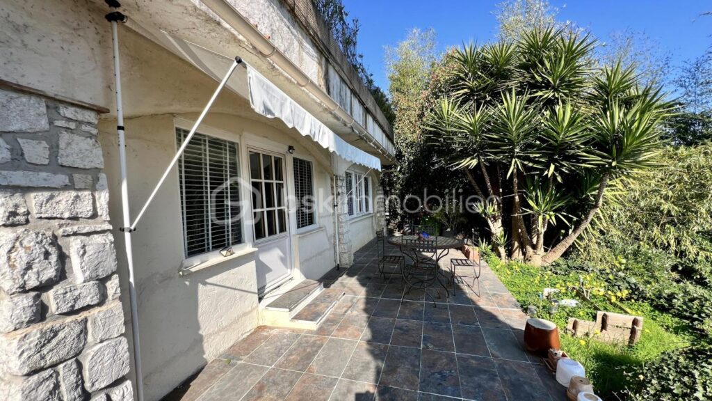 Villa 7 pièces La Colle-sur-Loup – Vue Saint-Paul-de-Vence – Maison d&rsquo;ami indépendante – 7 pièces – 5 chambres – 225 m²