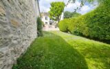 Charmante maison au coeur du village avec jardin – 6 pièces – 4 chambres – 142 m²