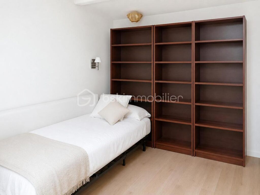 SÈTE – Appartement d&rsquo;exception sur le Canal Royal | Duplex de charme avec terrasse et vue spectaculaire – 4 pièces – 3 chambres – 120 m²