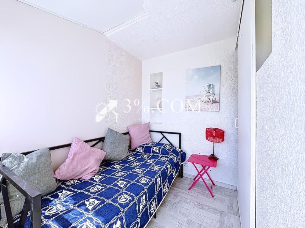 Charmant pavillon 4 pièces de 32.5 m2 avec terrasse de 32 m2 – 4 pièces – 2 chambres – 32 m²