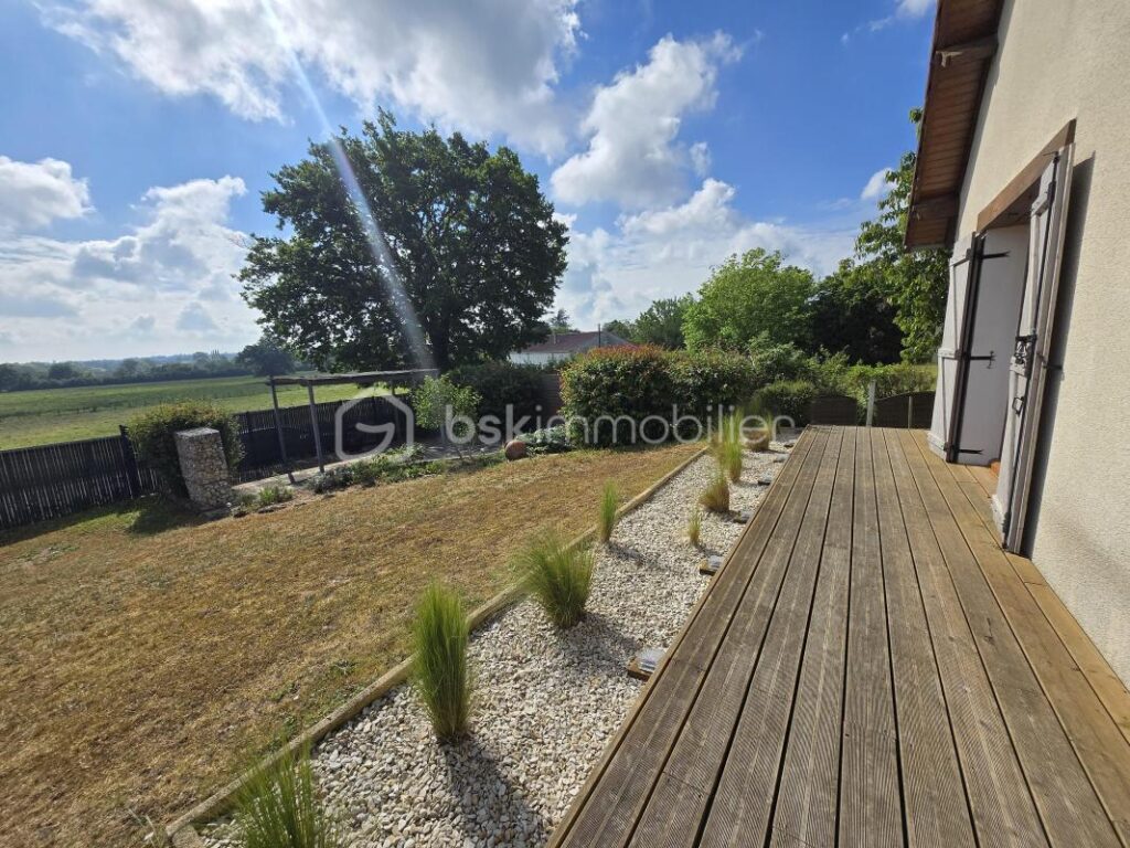 Magnifique Pavillon sur sous-sol de 177m² à Marzy – 5 pièces – 4 chambres – 177 m²