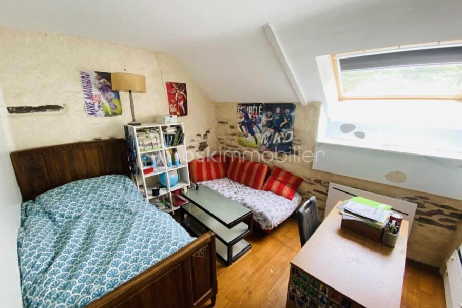 Maison à vendre à Loyat