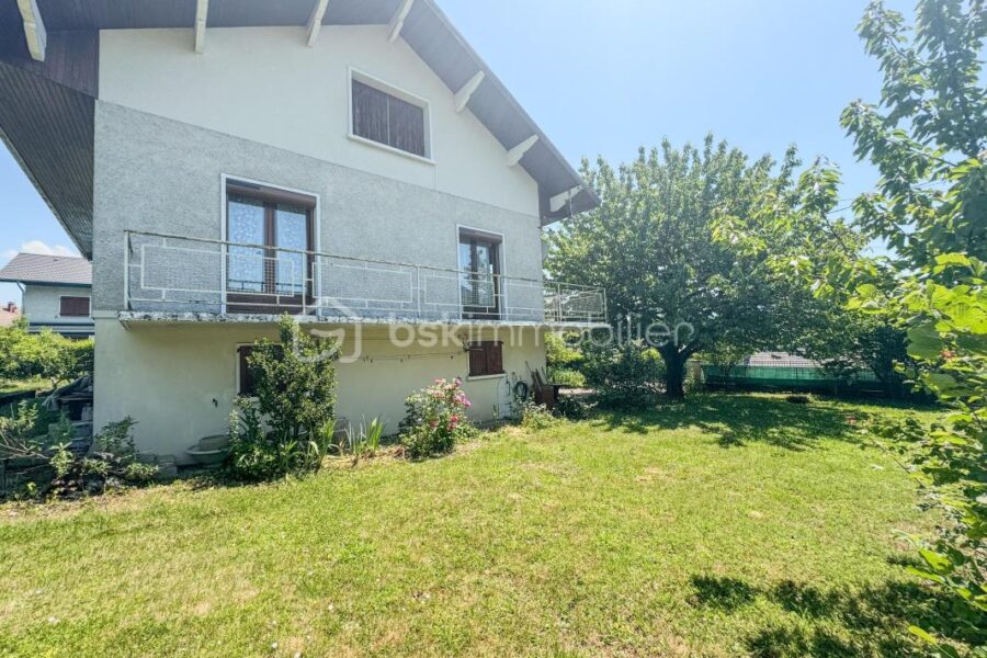 Maison à vendre à Entrelacs