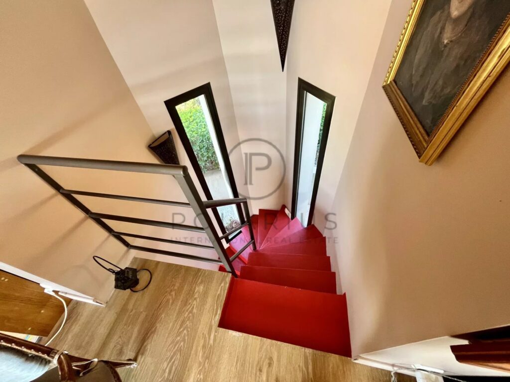 Charmante villa avec vue mer sur l&rsquo;Île du Levant – 4 pièces – 3 chambres – 120.5 m²