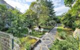 A VENDRE MAISON DE CARACTERE DE 278M² SUR TERRAIN DE 1562M² DONT UNE PARTIE CONSTRUCTIBLE A CERET – CENTRE VILLE – PROCHE DE TOUS LES COMMERCES ET DES ECOLES A PIED – AUCU VIS A VIS – PROCHE DU STADE – 11 pièces – 6 chambres – 278 m²