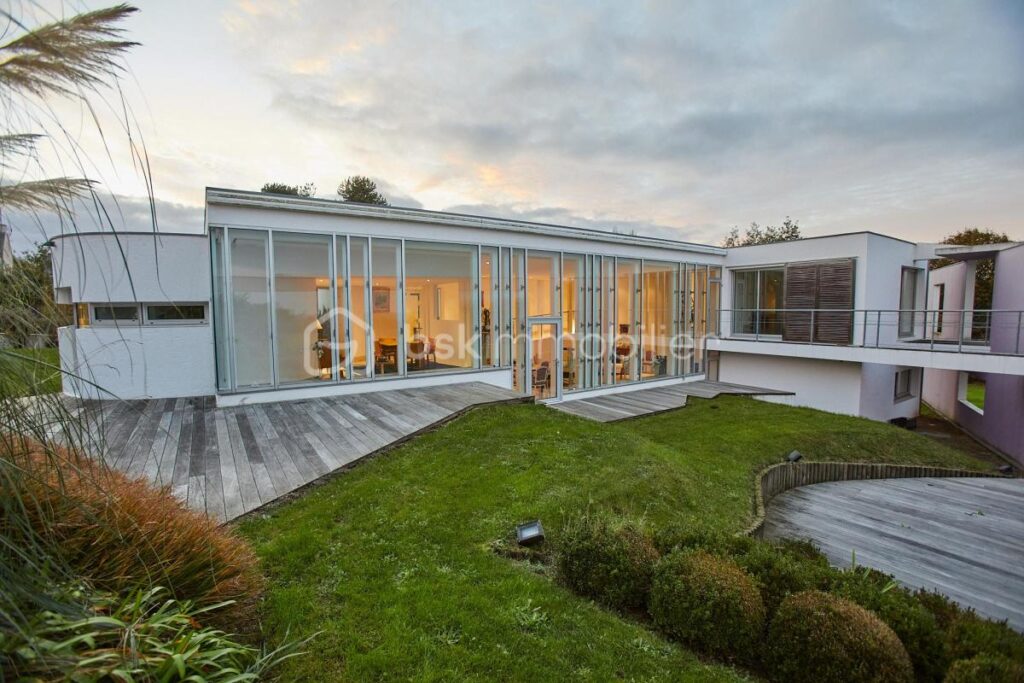 Propriété d’exception à Étables-sur-Mer – 7 pièces – 4 chambres – 248 m²