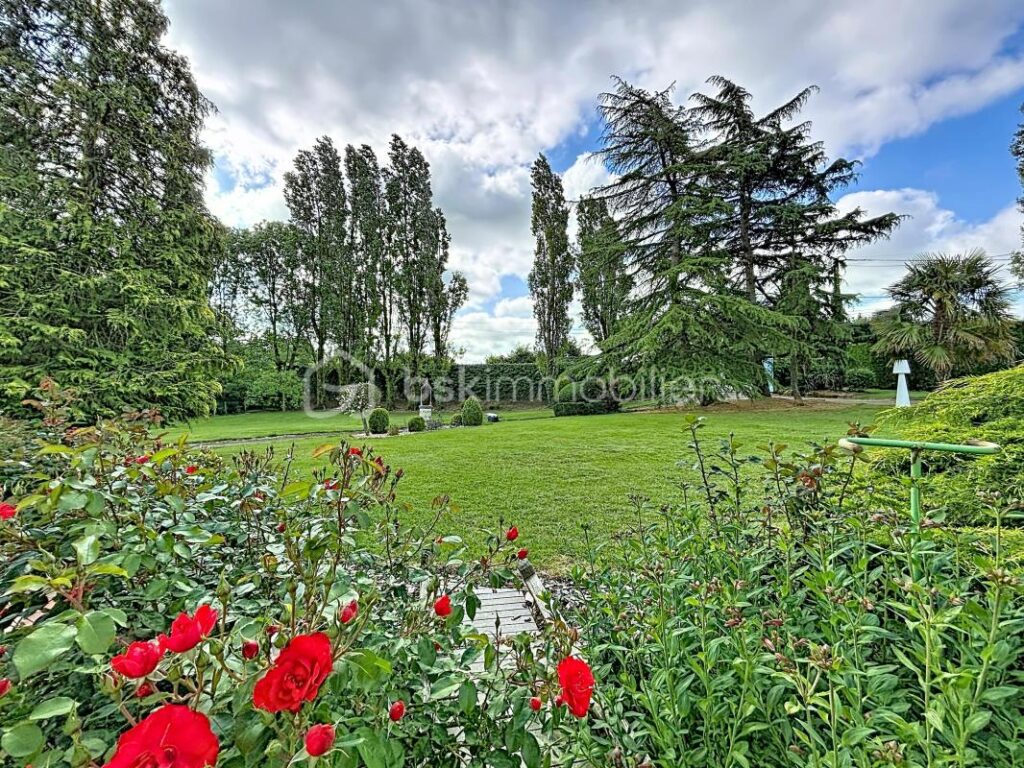 Propriété à Bressuire – 7 pièces – 4 chambres – 164 m²