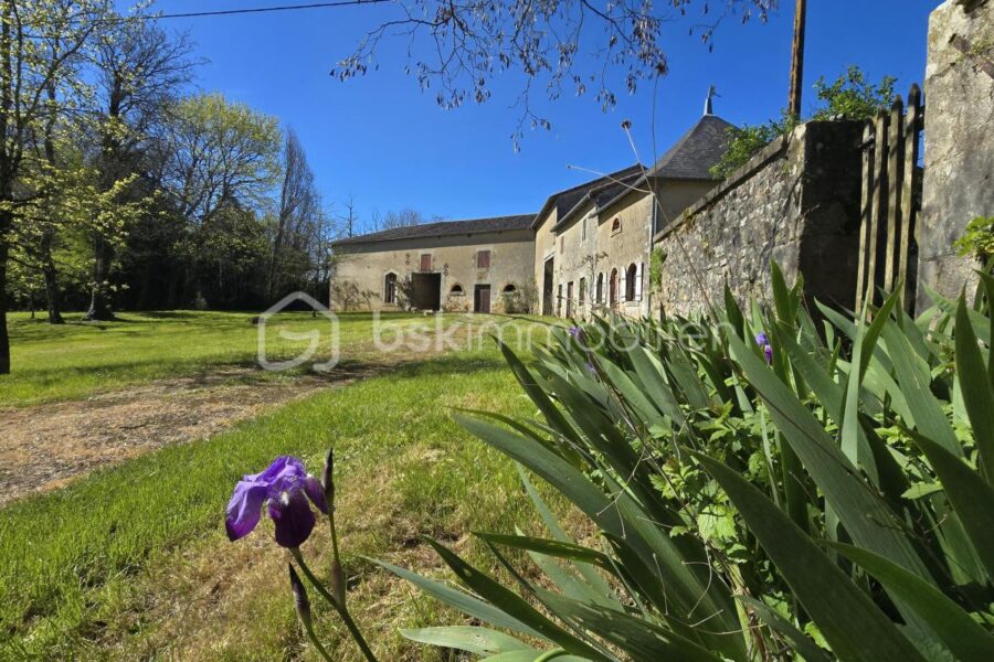 Maison à vendre à Jazeneuil