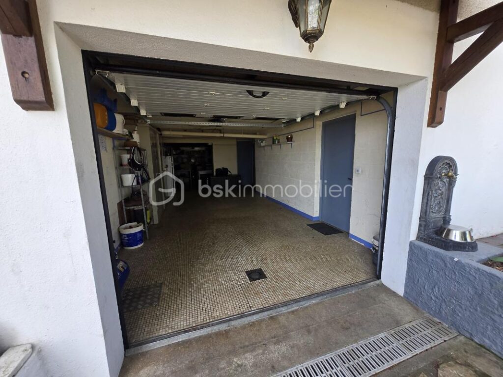 Magnifique Pavillon sur sous-sol de 177m² à Marzy – 5 pièces – 4 chambres – 177 m²