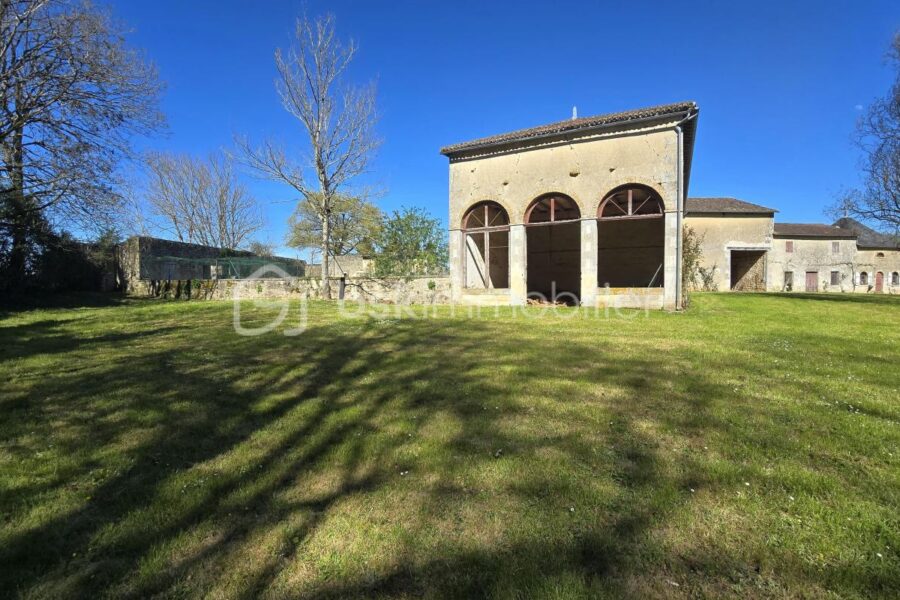 Maison à vendre à Jazeneuil