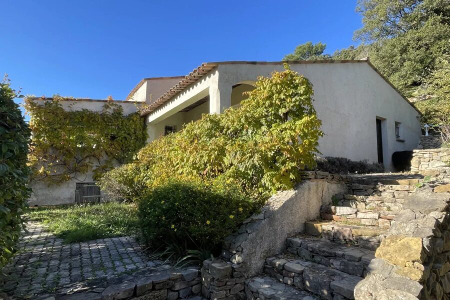 Maison à vendre à Seillans — Vue montagne — photo 17