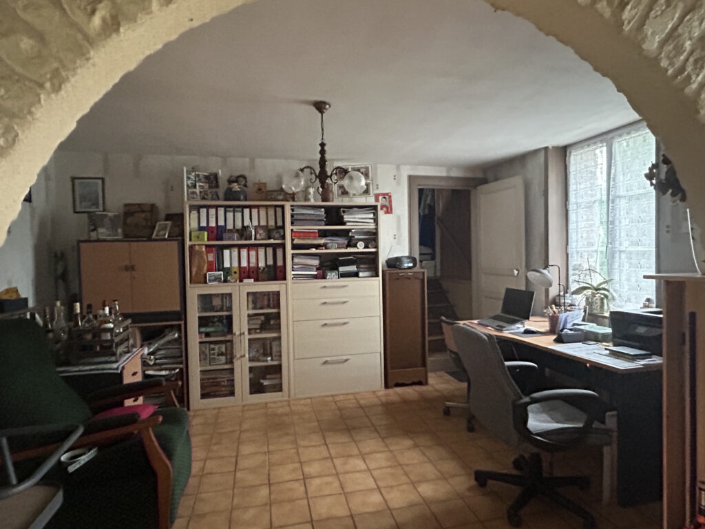 Au coeur de la campagne du sud Pays d&rsquo;auge, l&rsquo;agence CAZIN I – 6 pièces – 3 chambres – 120 m²