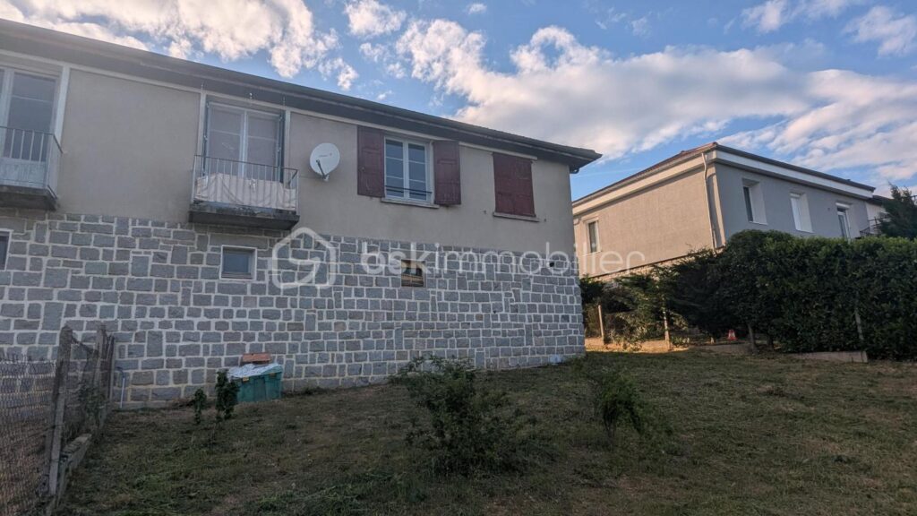 MAISON MITOYENNE – 4 pièces – 3 chambres – 69 m²