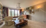 Maison avec 4 chambres + une piscine couverte + un garage de 110m2 !!! De l&rsquo;espace, du calme et de l&rsquo;authenticité !!!! – 8 pièces – 4 chambres – 248 m²