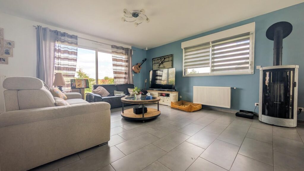 Semi plain-pied individuel 3 chambres, jardin et garage – 5 pièces – 3 chambres – 117 m²
