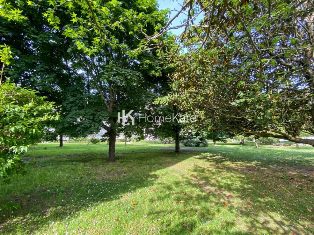 LUMINEUX DANS UN ECRIN DE VERDURE – 4 pièces – 2 chambres – 66 m²