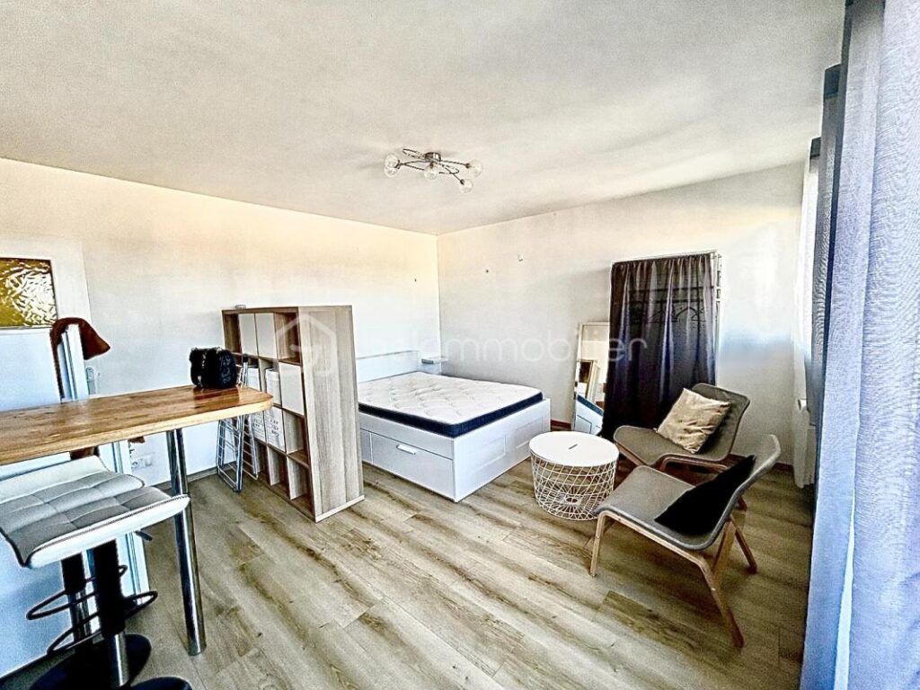 RESIDENCE SECURISEE – STATIONNEMENT PRIVATIF – BALCON – 1 pièce – NR chambres – 27 m²