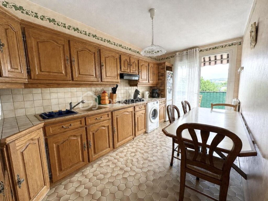 Appartement coup de cœur T4 de 88 m² – Lumineux, calme et idéalement situé – 4 pièces – 3 chambres – 86 m²