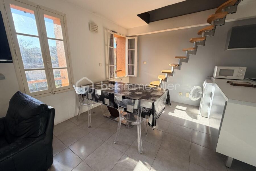 Appartement à vendre à La seyne sur mer — Vue sur la ville — photo 4