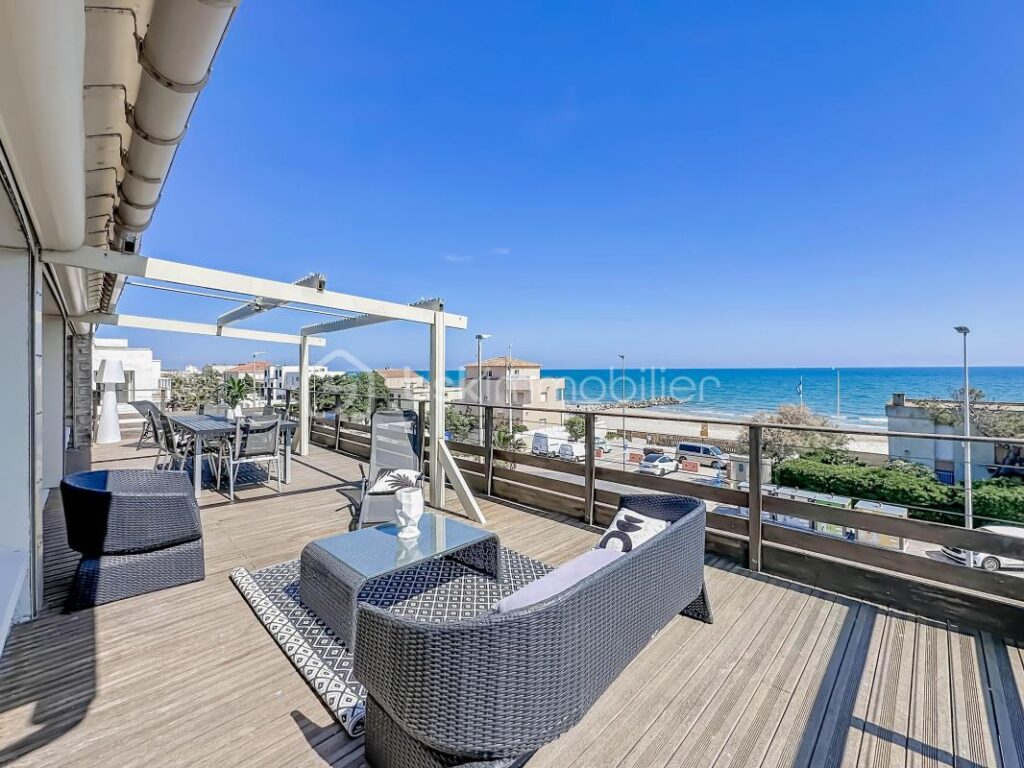 UNIQUE *** Magnifique Appartement T5 de 160m2 avec terrasse de 50m2 Vue Mer à PALAVAS *** – 5 pièces – 3 chambres – 160 m²