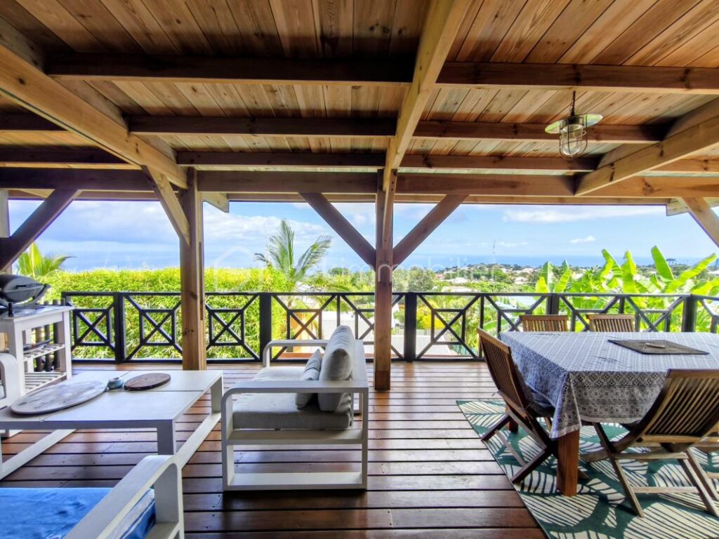 Villa 180 m² habitables – 5 pièces – 3 chambres – 180 m²