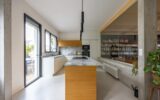 Maison rénovée de 226m2 – 8 pièces – 5 chambres – 226 m²