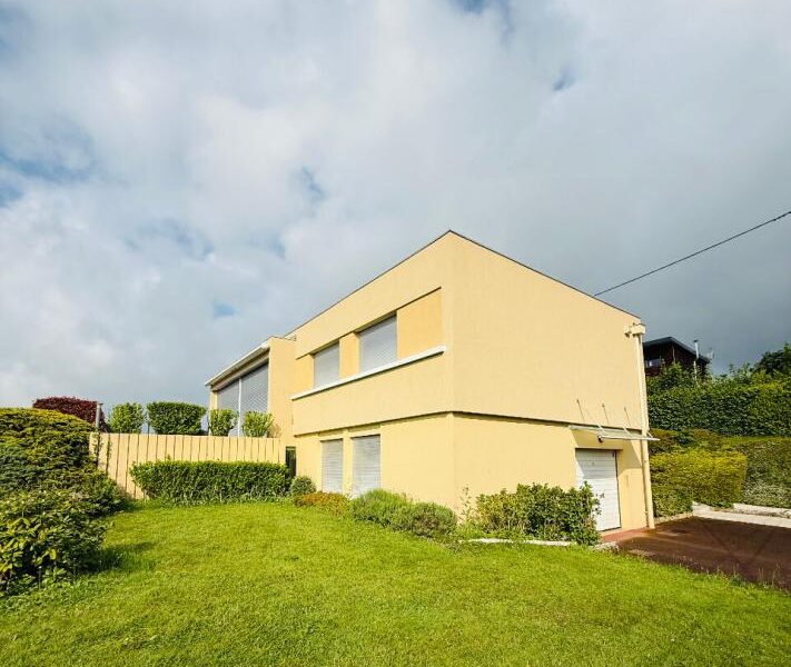 Maison à vendre à Geneuille