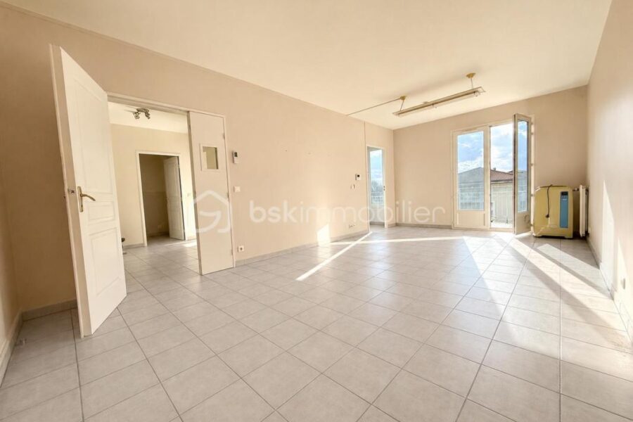 Appartement à vendre à Chassieu