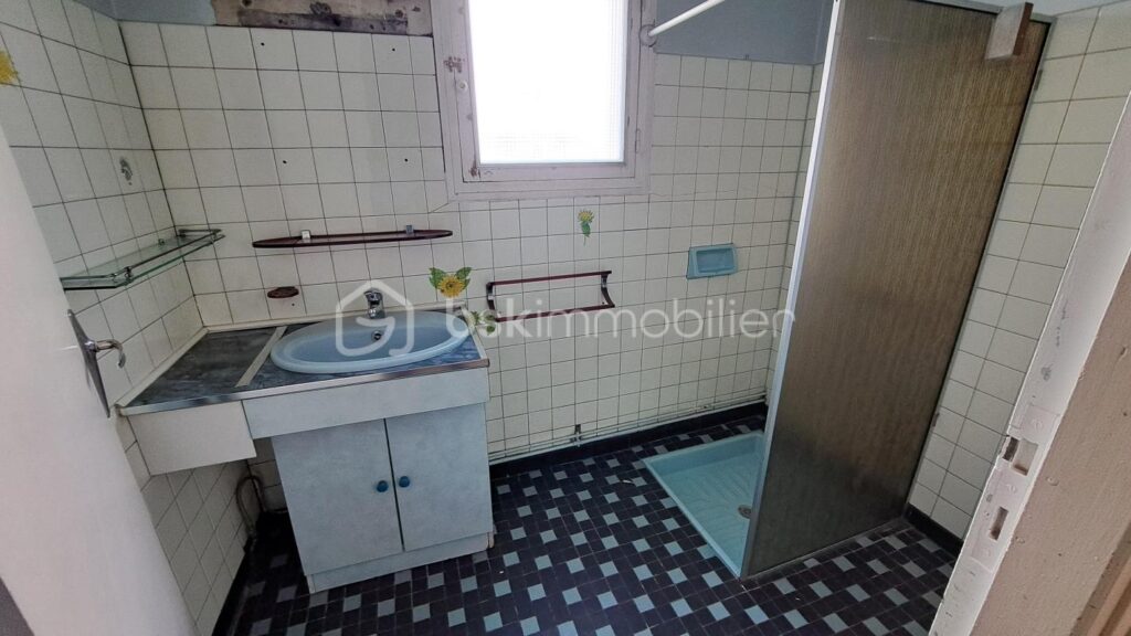Maison de ville – 4 pièces – 2 chambres – 98 m²