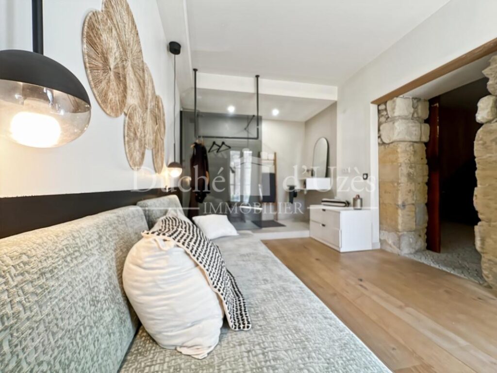 Maison – 5 pièces – 4 chambres – 131 m²