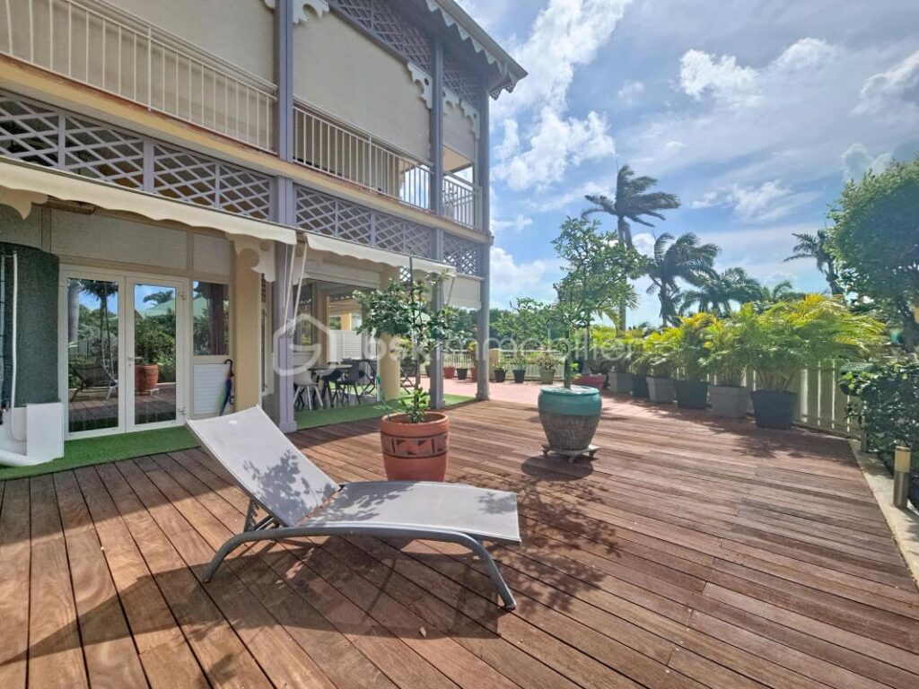 Anse des Rochers T3 59 m2 avec terrasse vue mer – 3 pièces – 2 chambres – 59 m²