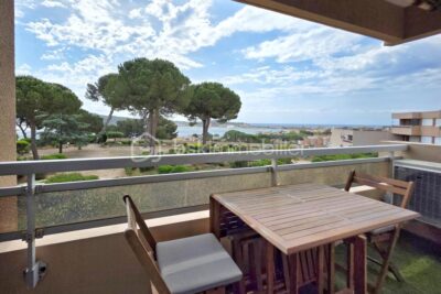 Tamaris :Magnifique Studio meublé avec balcon et vue imprenable – 1 pièce – NR chambres – 31 m²