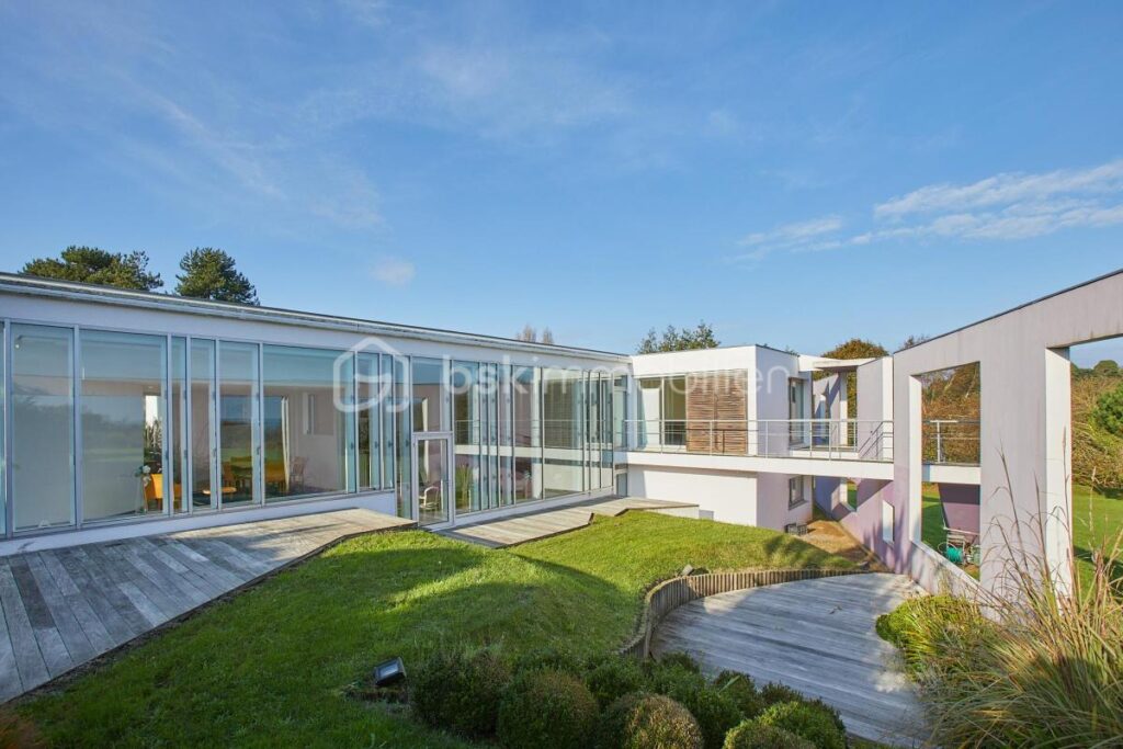 Propriété d’exception à Étables-sur-Mer – 7 pièces – 4 chambres – 248 m²