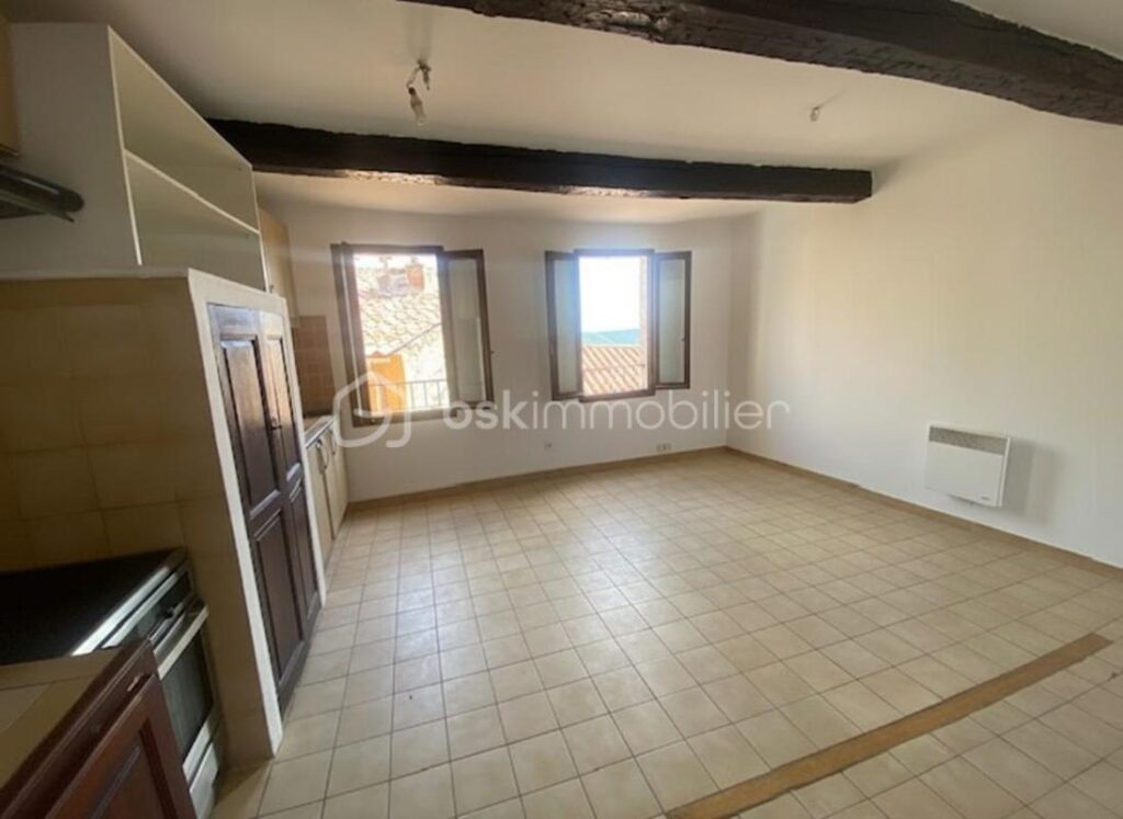 Habitez un duplex plein de charme tout en percevant un loyer mensuel – 4 pièces – 3 chambres – 82 m²