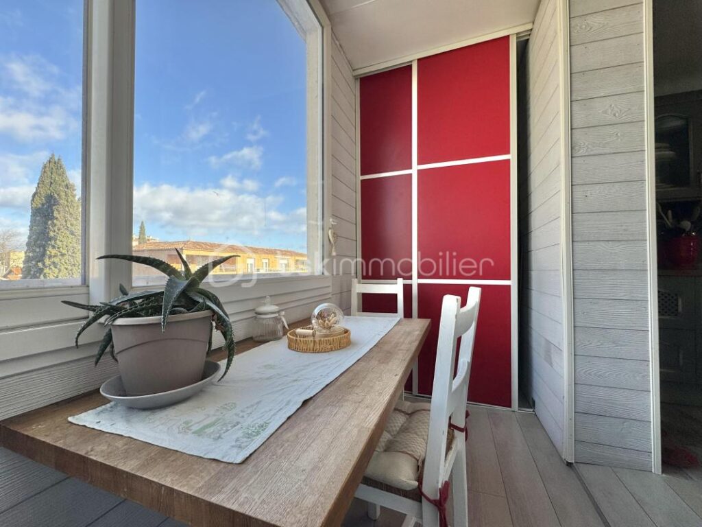 Appartement lumineux au cœur de Béziers avec vue dégagée – 3 pièces – 2 chambres – 70 m²