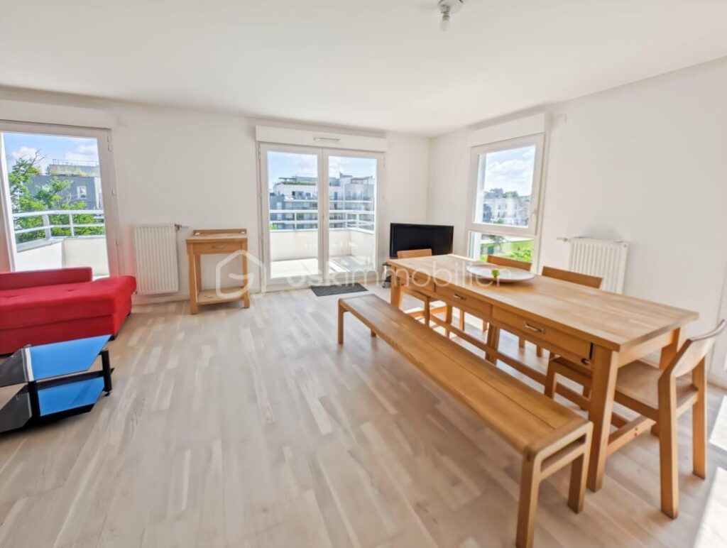 Superbe appartement 3 pièces 81m2 avec balcon dans résidence récente de standing ( possibilité de transformer en 4 pièces ) – 3 pièces – 2 chambres – 81 m²