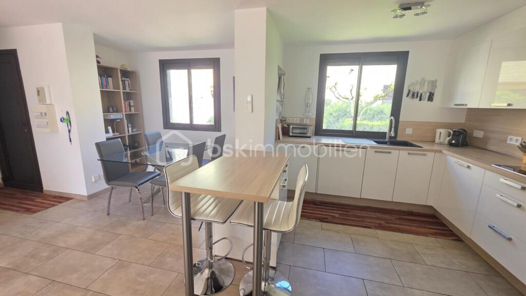 EXCLUSIF – Naturiste – Exceptionnel 3 pièces agrandi, de plain-pied, avec terrasse vue marina – Leucate (11) – 3 pièces – 2 chambres – 47 m²