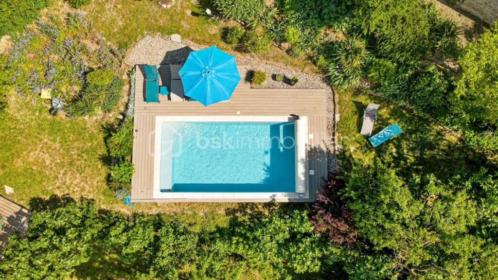 Magnifique maison d’hôtes et gîte de charme à vendre au cœur du Pays Cathare à proximité de Limoux et Carcassonne – 11 pièces – 8 chambres – 405 m²
