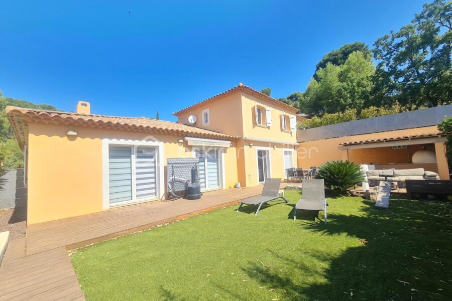 Maison à vendre à Carqueiranne